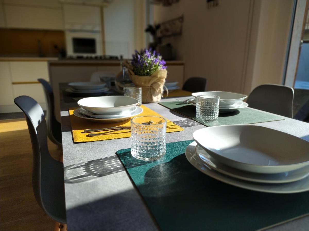 Family Garden Apartment 리바 델 이탈리아 베로나 외부 사진