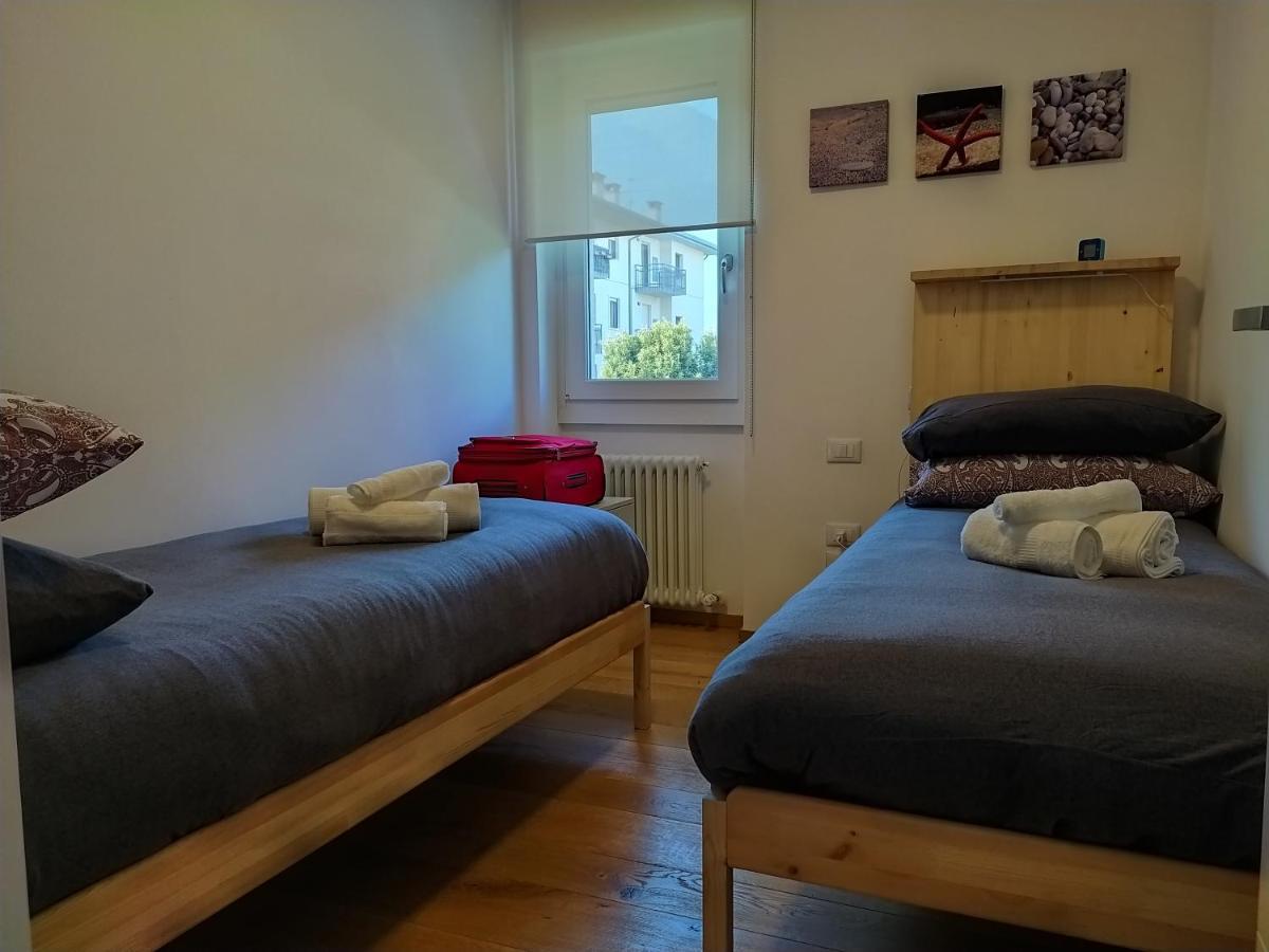 Family Garden Apartment 리바 델 이탈리아 베로나 외부 사진
